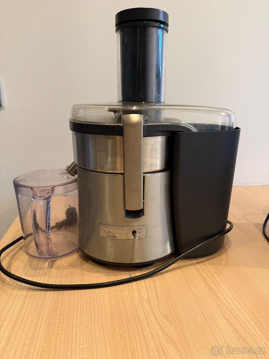 Kenwood Odšťavňovač - 2