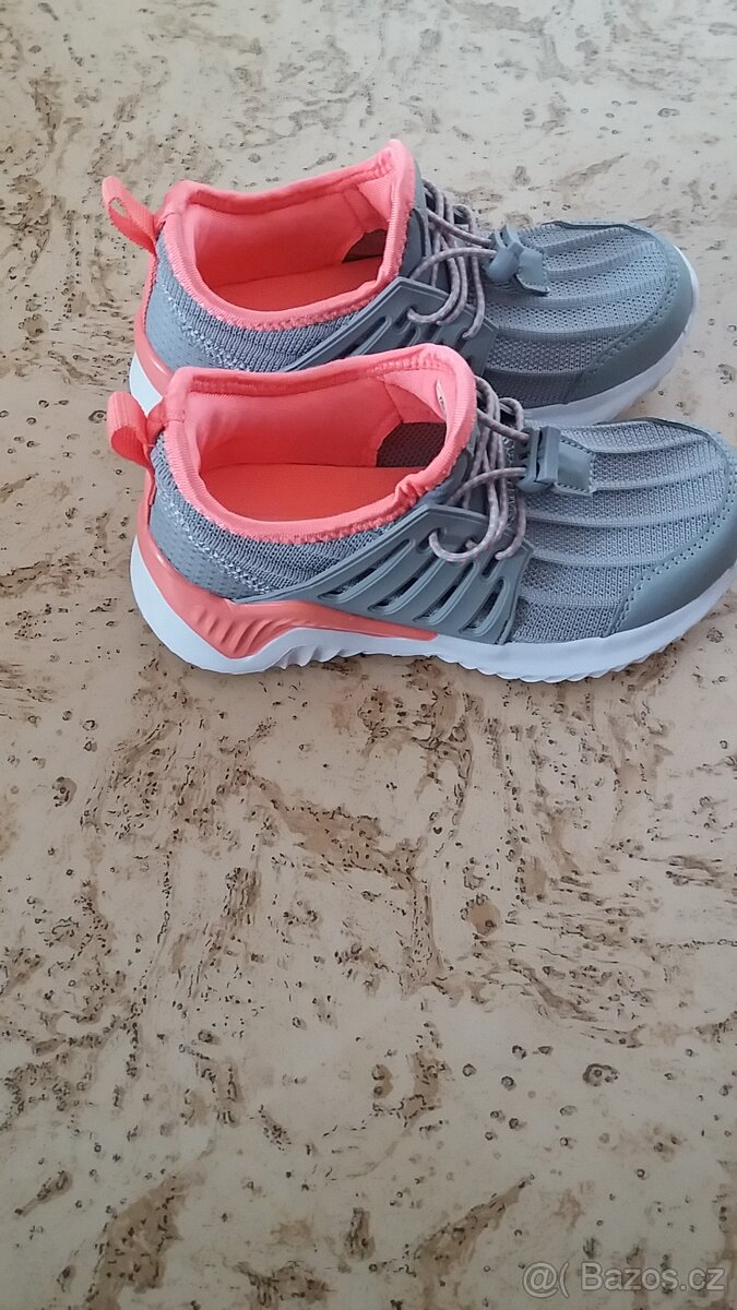 obuv pro děti Top stav - 2