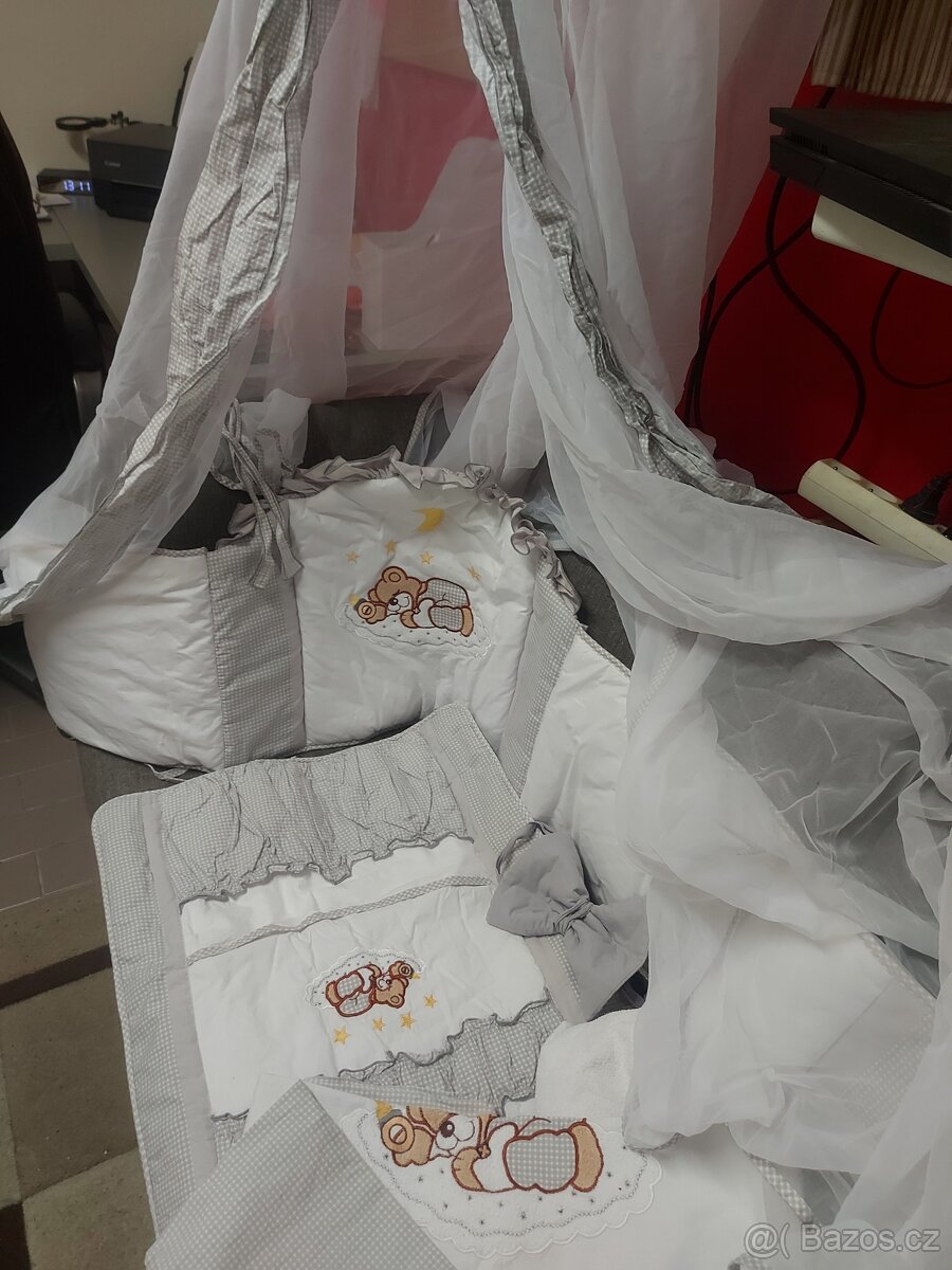 Povlečení s mantinelem, nebesy i kapsařem - 2