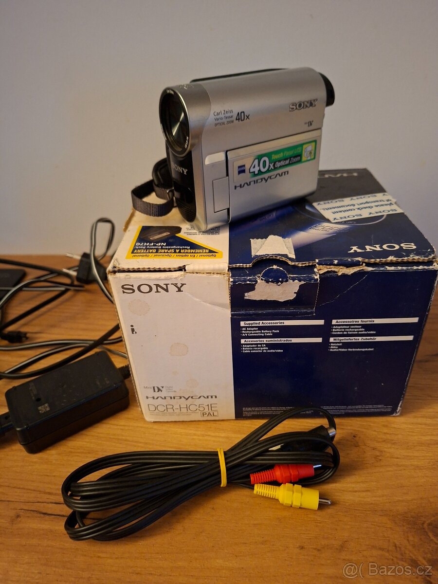 📹 Sony DCR-HC51E – MiniDV kamera + pĹ™ĂslušenstvĂ - 2