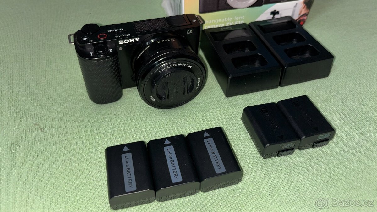 Sony ZV-E10 + objektiv Sony 16-50 - 2