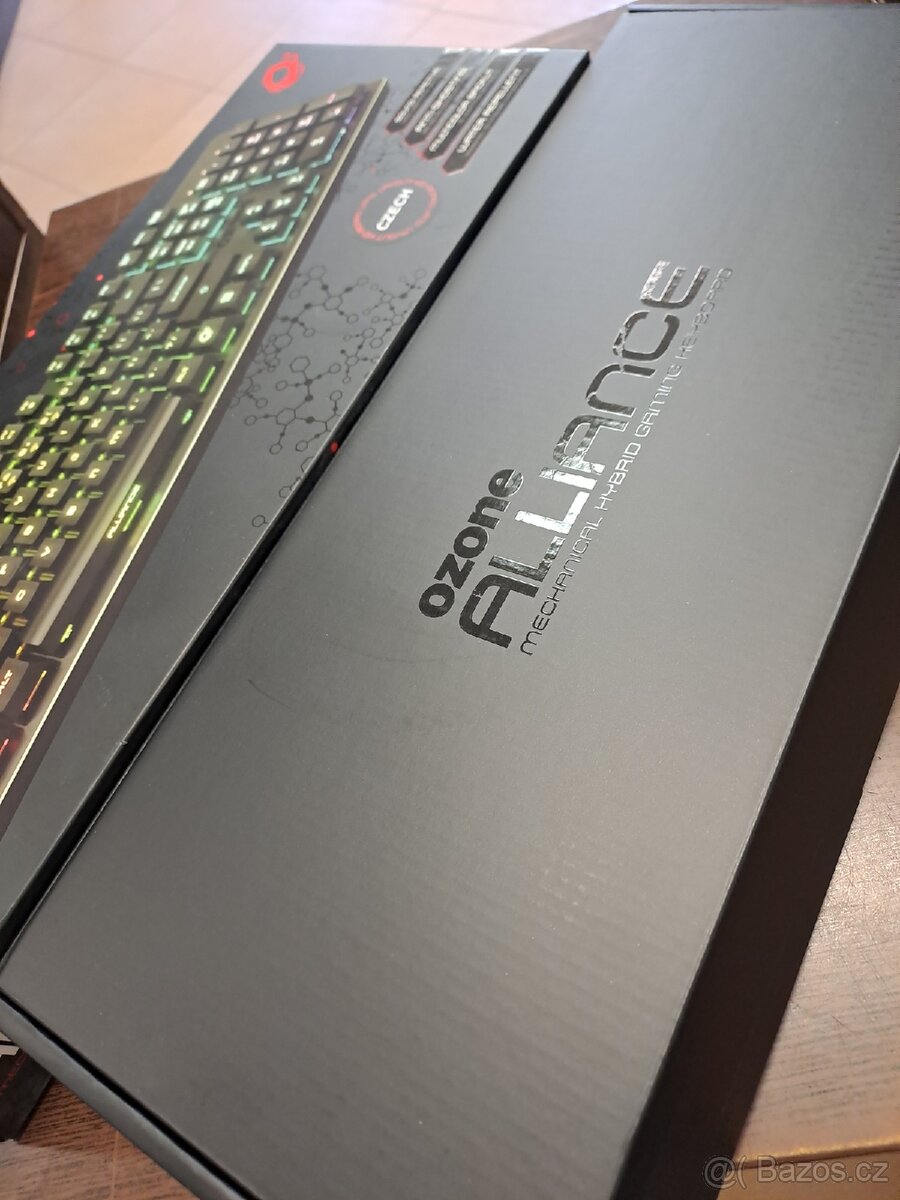 Herní klávesnice Ozone Alliance-hybridní spínače/RGB - 2