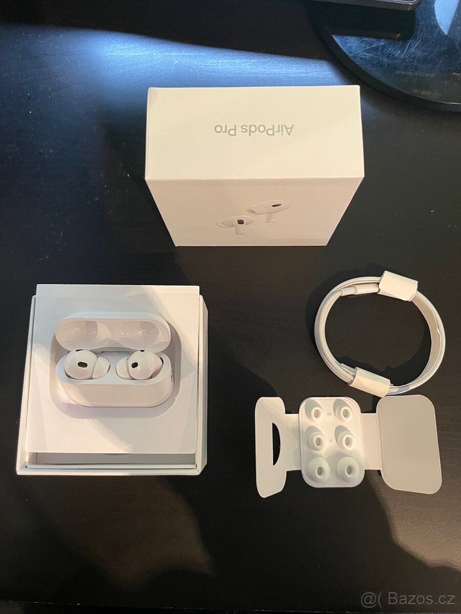 Apple AirPods pro 2 1:1 replika - 2