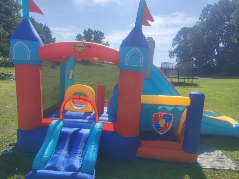 Skákací hrad - skluzavka - 2