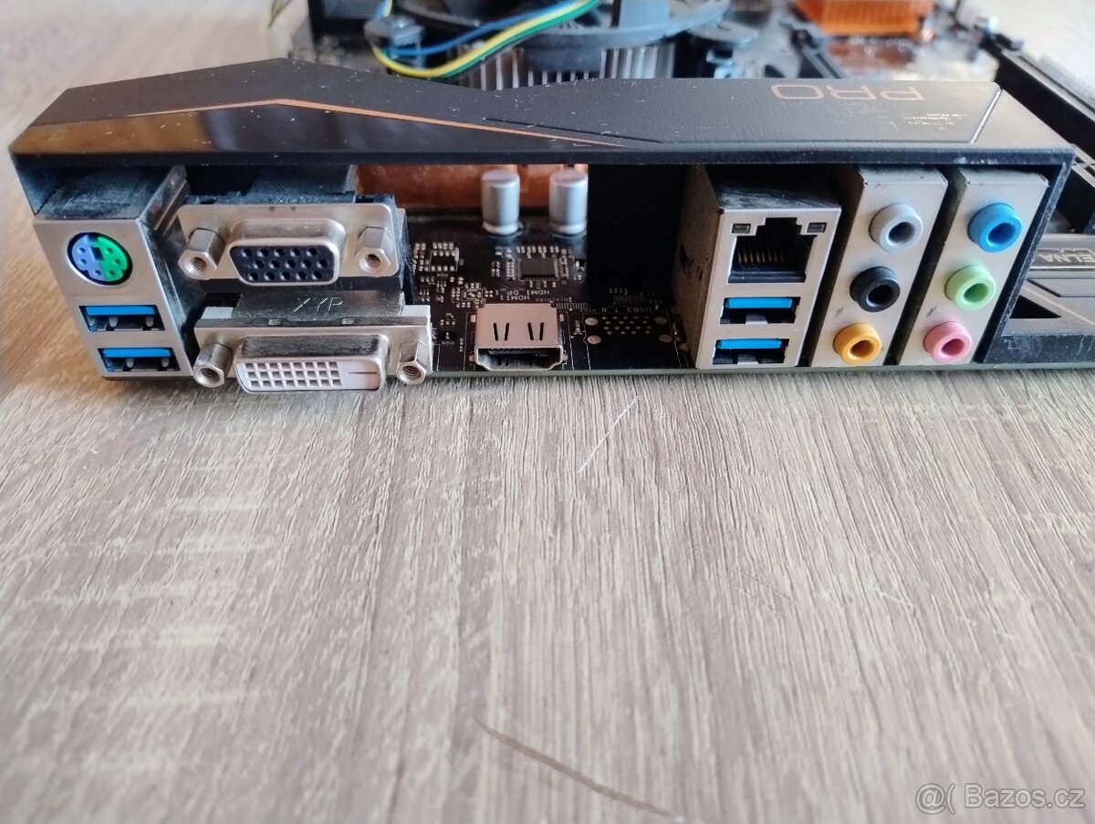 ASRock B150M Pro4 | Intel Core i3-6320 - 2