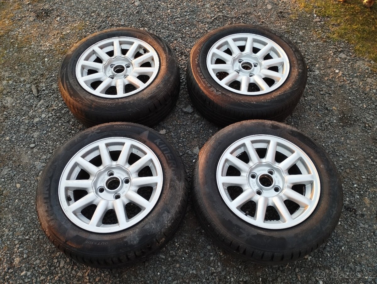 Prodám alu disky Audi 80 s roztečí 4x108. - 2