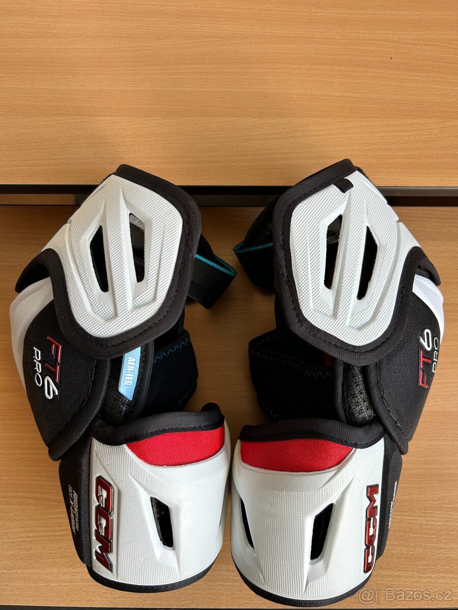 CCM FT6 Pro lokty - 2