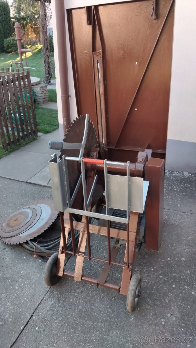 Prodám cirkulárku - 2