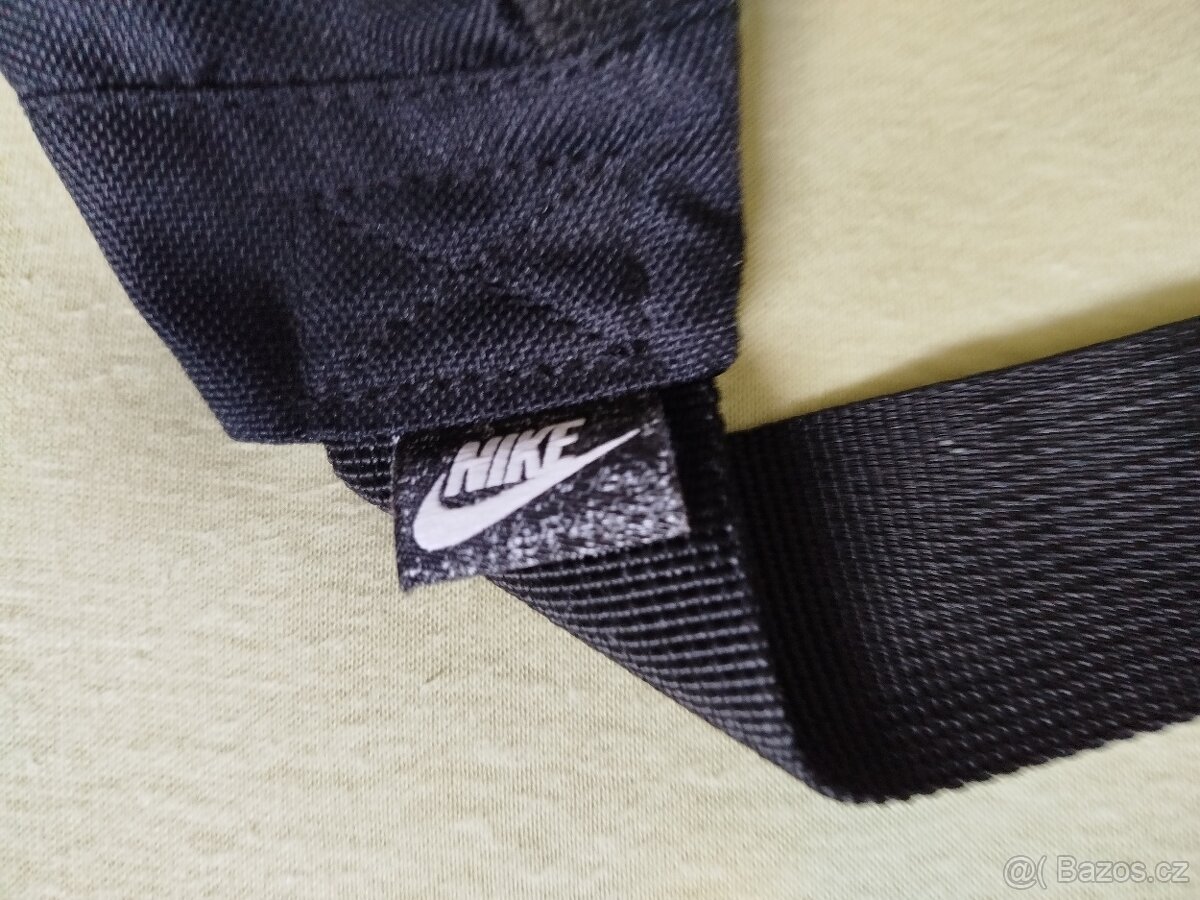 Ledvinka Nike - 2