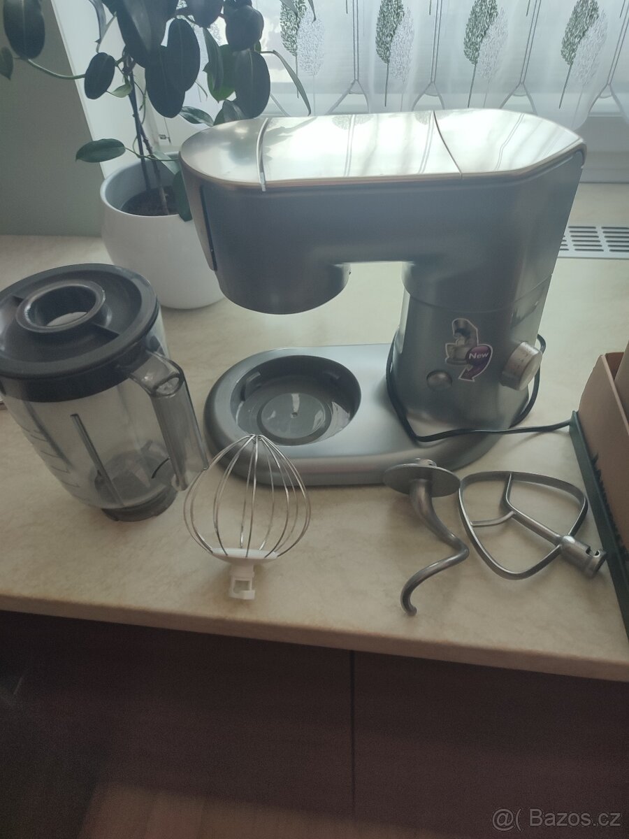 Prodám robot philips - 2