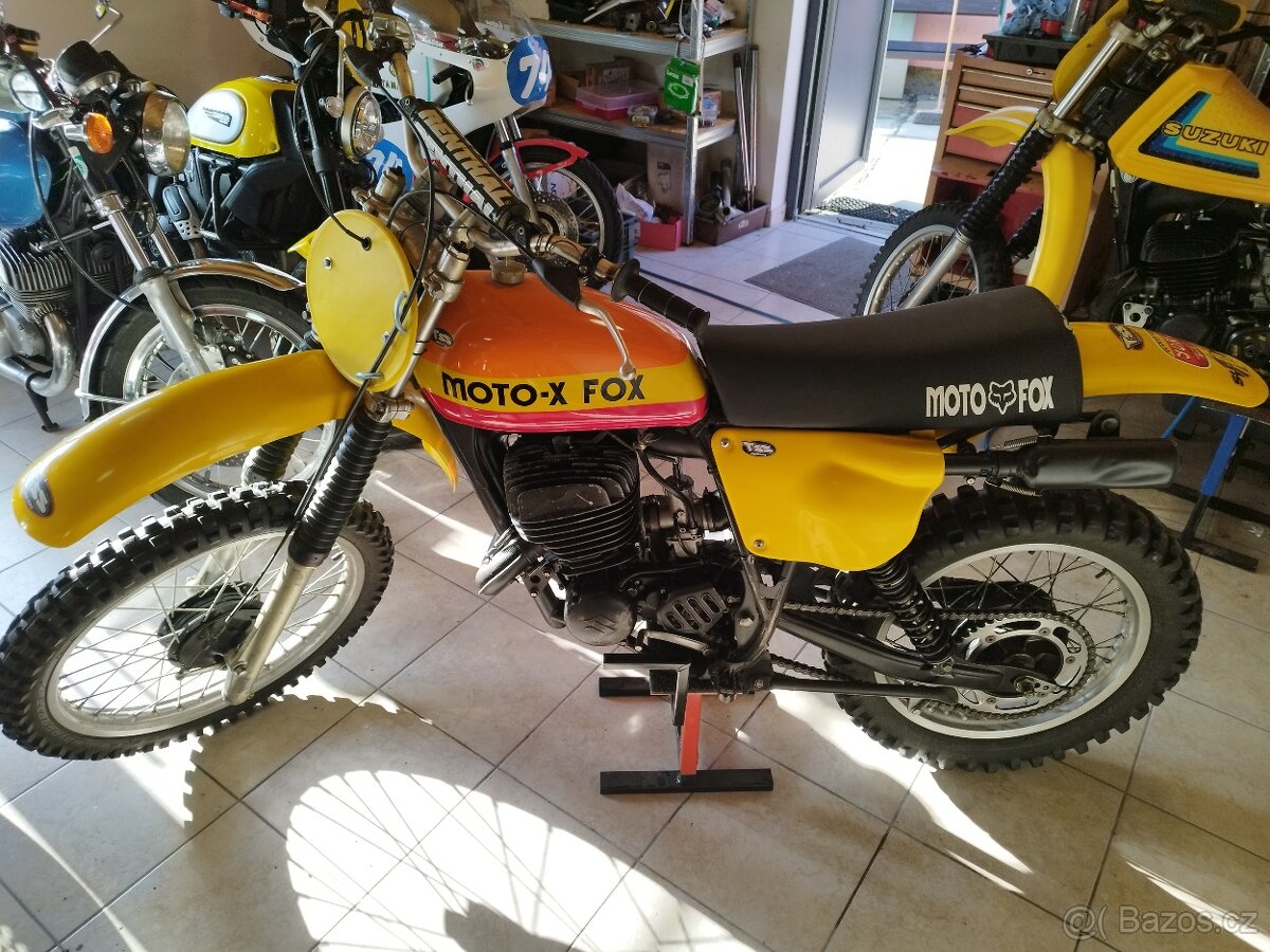 Suzuki RM 370 - 2