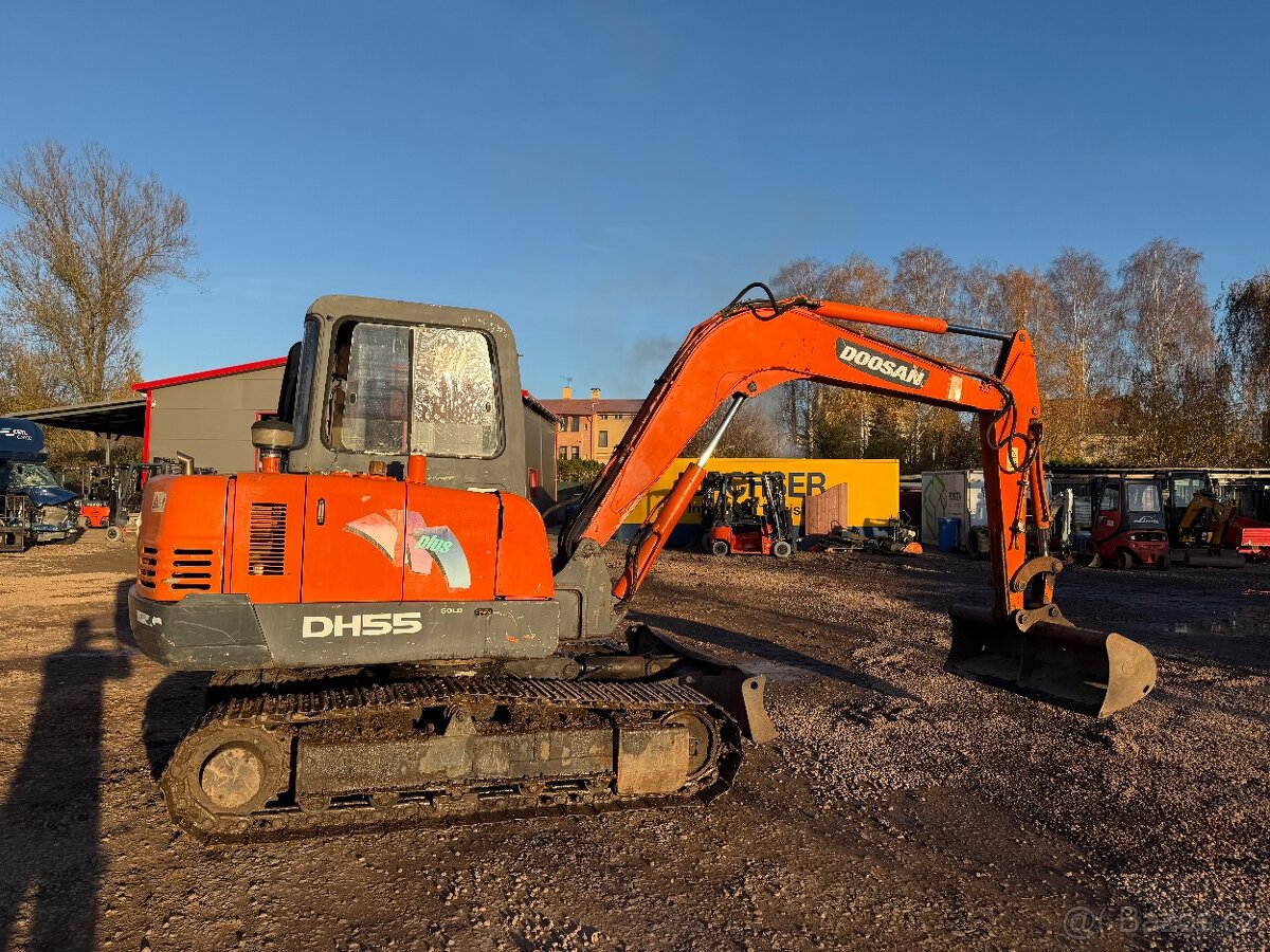 Doosan DH55 Minibagr 5.5T rok 2007 + 2x lžíce - 2