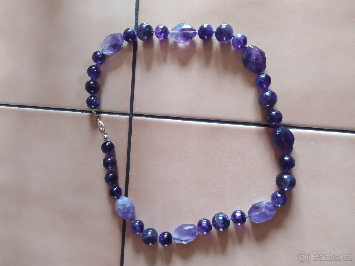 Korále, ametyst, náhrdelník. - 2