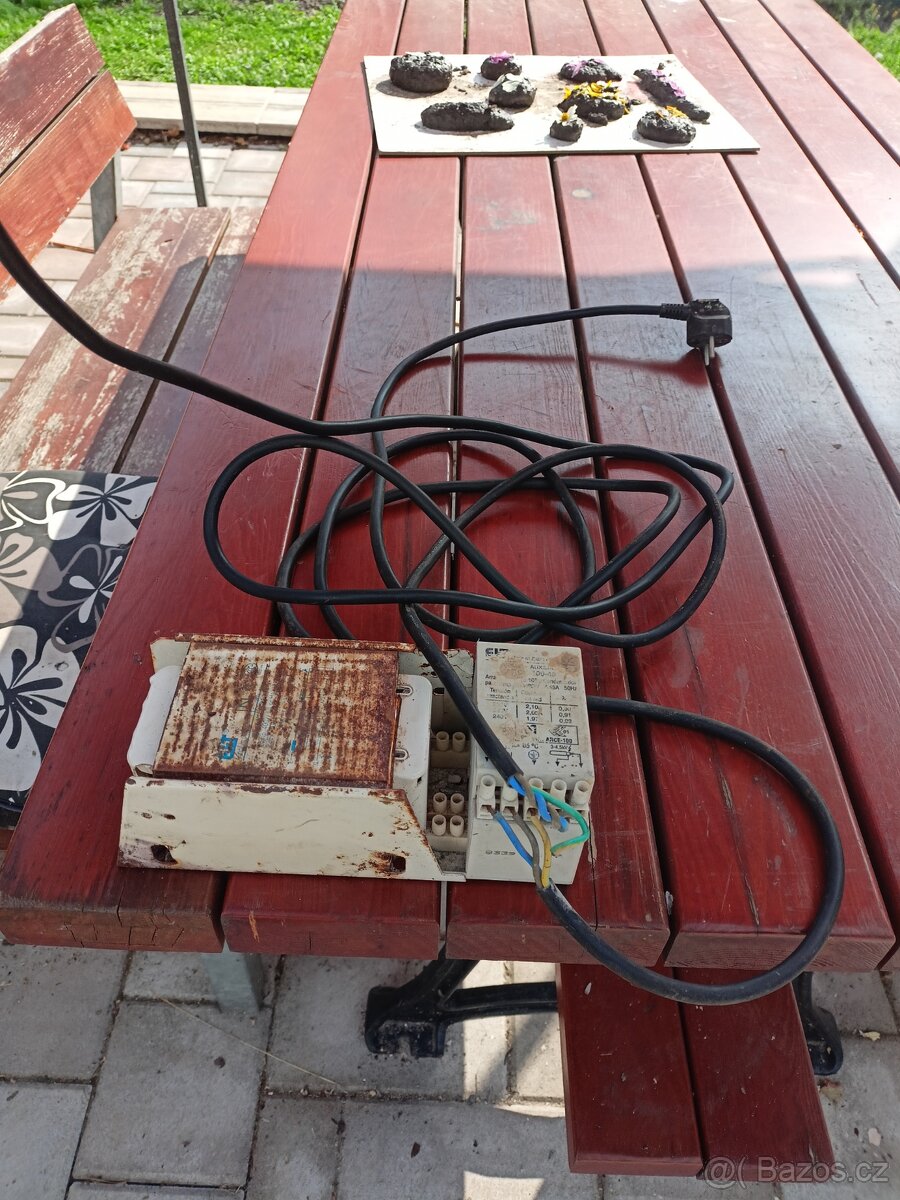 3x sodíková lampa 400w - 2