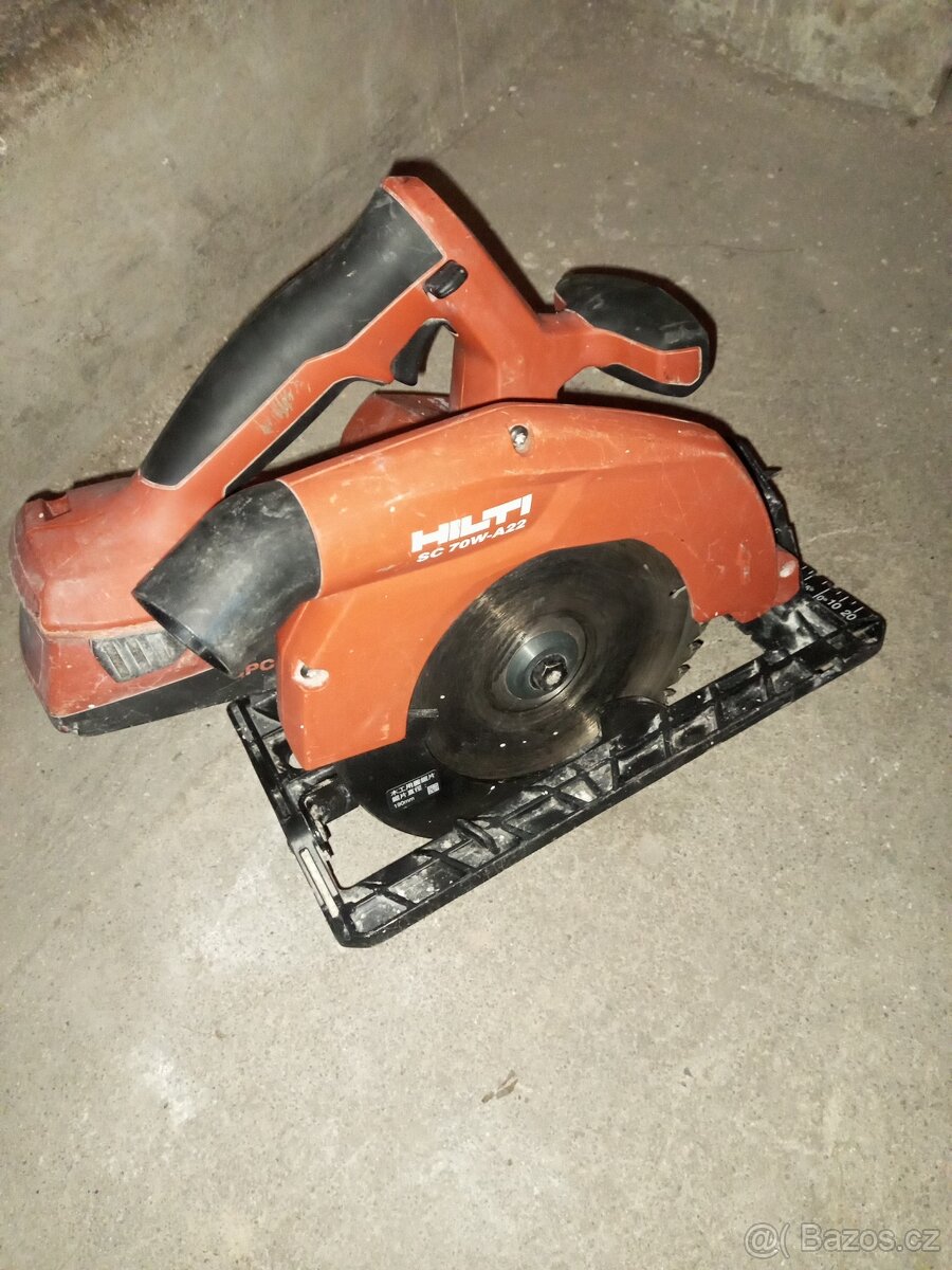 Bourací kladivo/kotoučová pila HILTI - 2