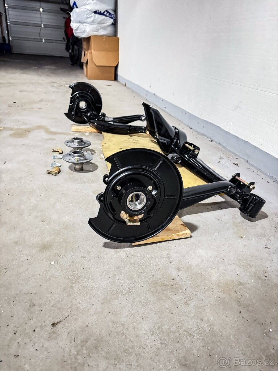 BMW e30 kotoučová náprava - 2