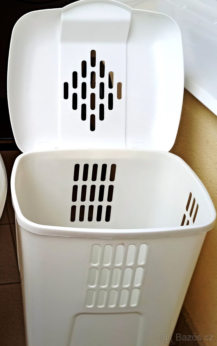 Prodám koš na prádlo ve velice dobrém stavu - 2