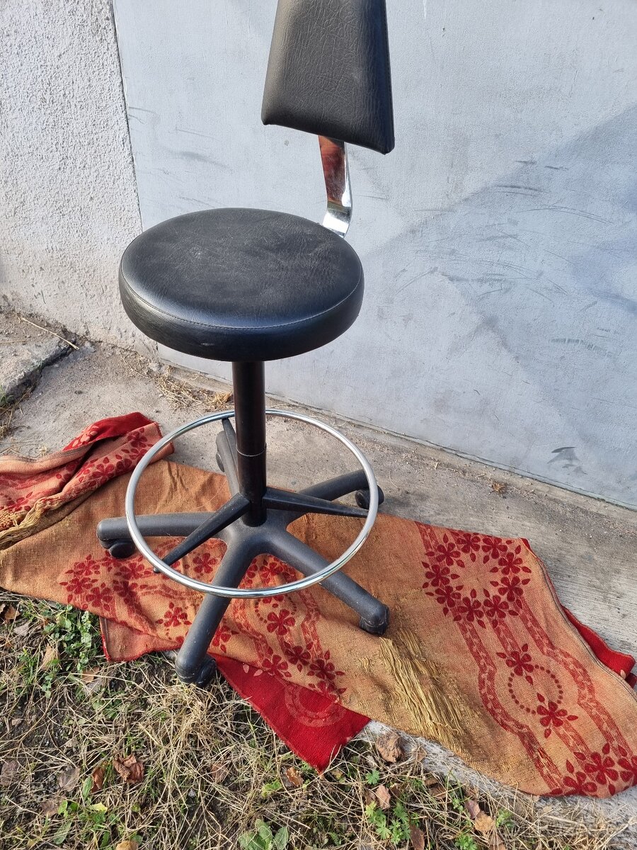 kadeřnické dětské křeslo - 2