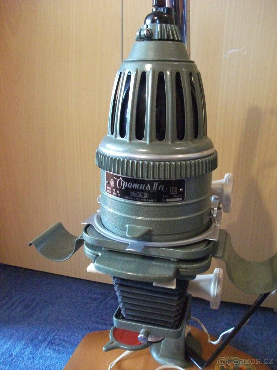 Zvětšovací přístroj OPEMUS II. a - 2