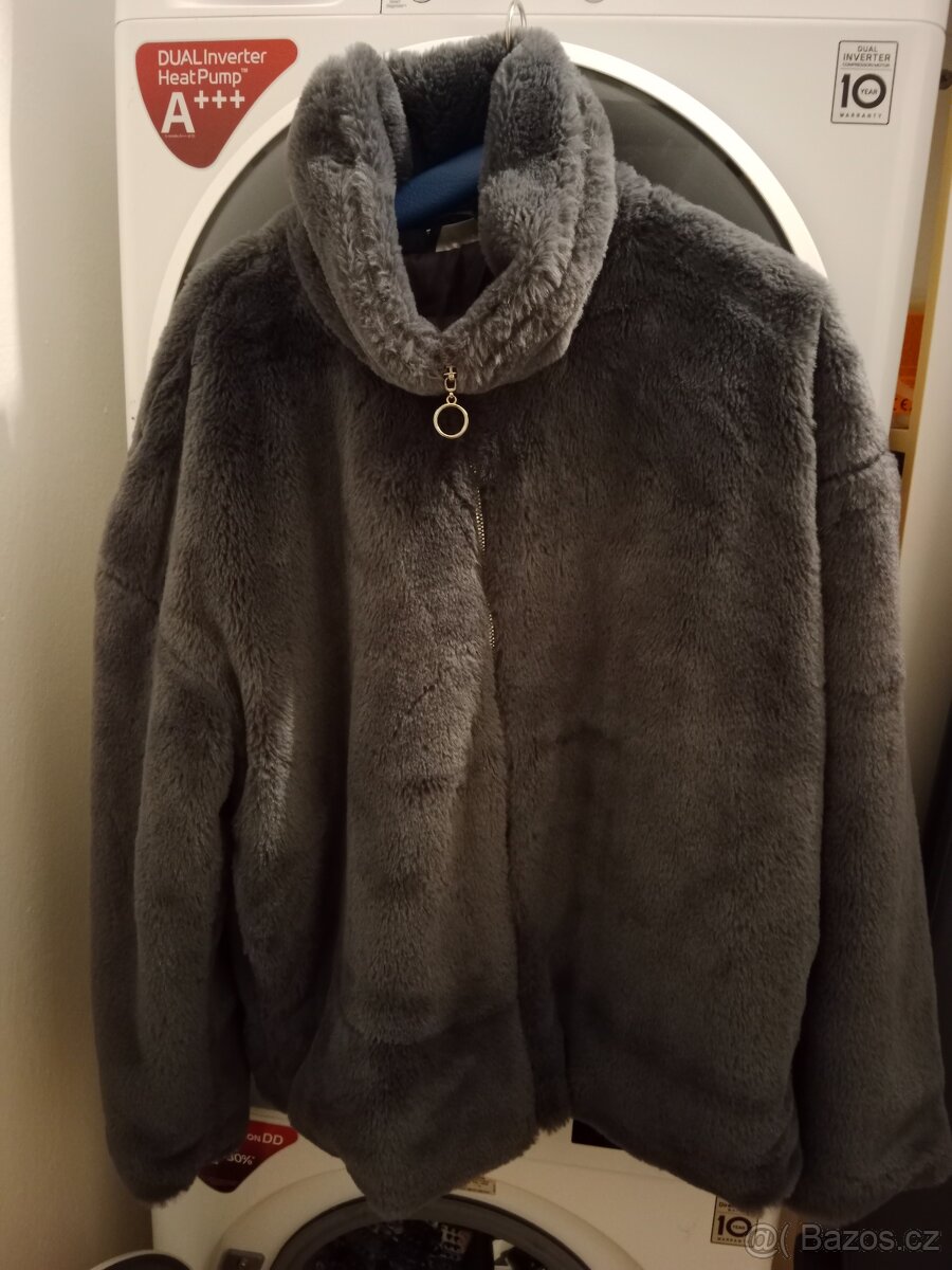 Nový šedý plyšový kabátek 42-44-46 - 2