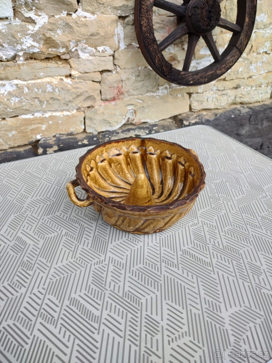 Kameninová bábovka - 2