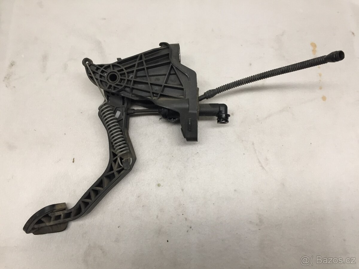 SEAT IBIZA 6J 2008-2017 - PEDÁL SPOJKY 6R1 721 059 S - 2