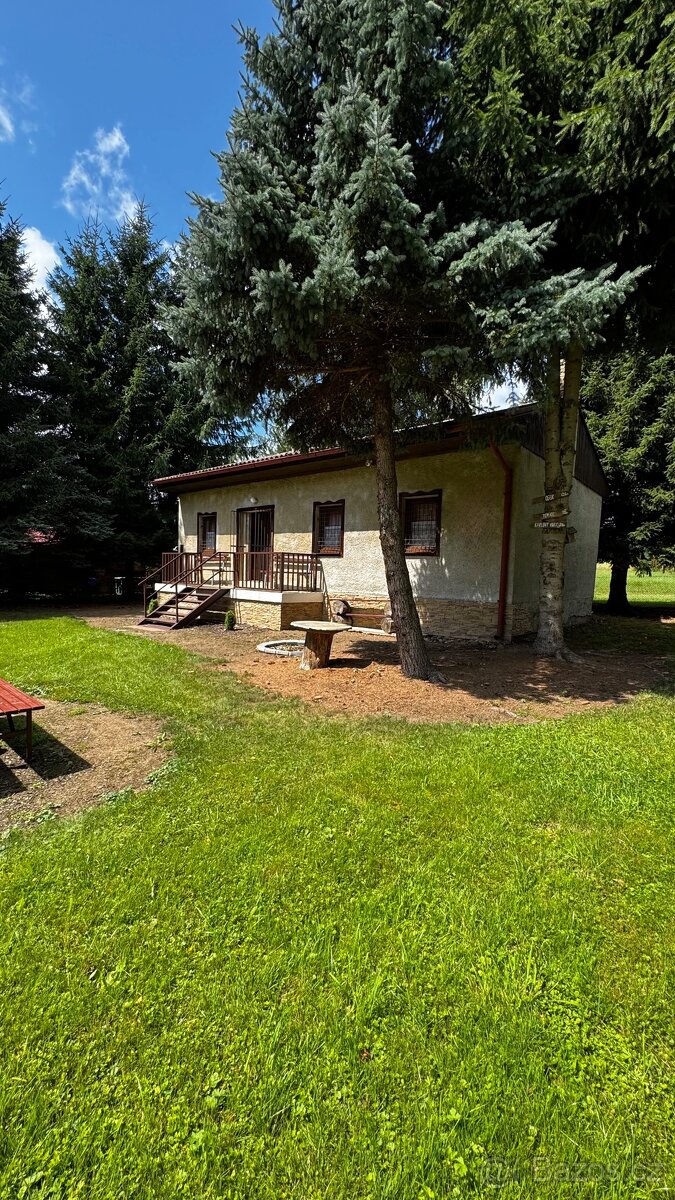 Prodej zděné chaty přímo u řeky - 2