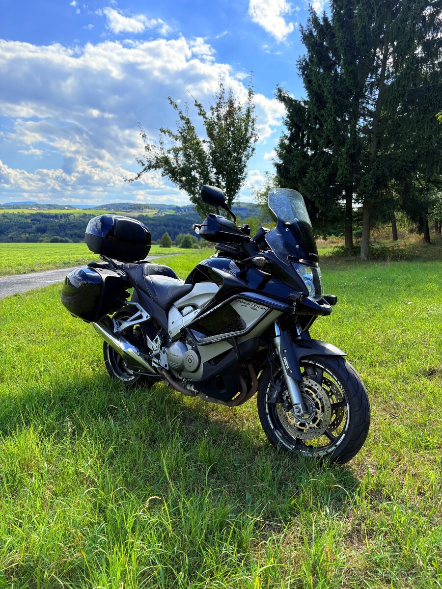 Honda VFR 800 X Crossrunner - 2
