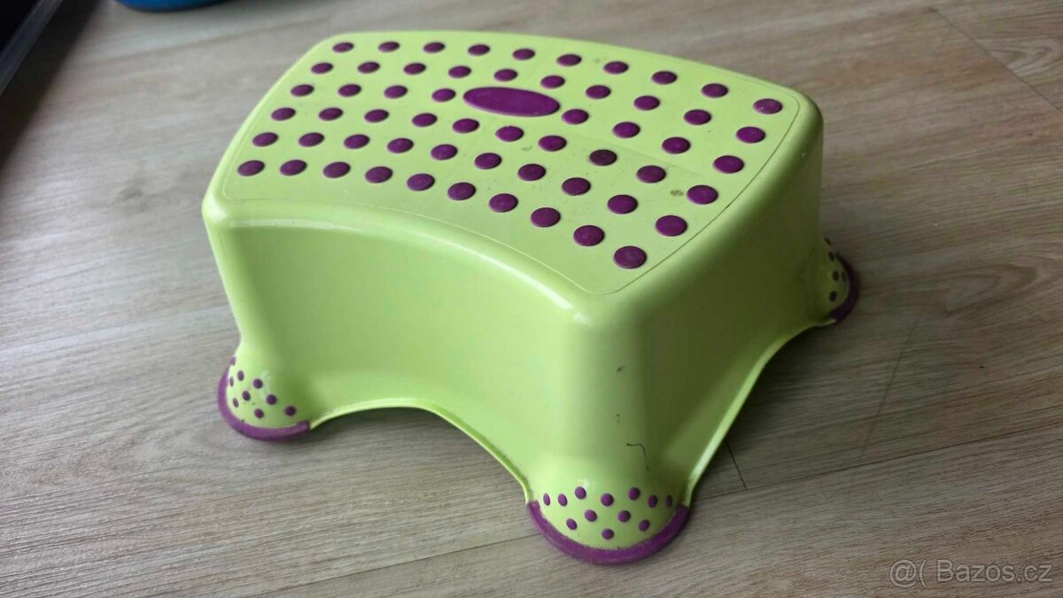 plastový stupínek - 2