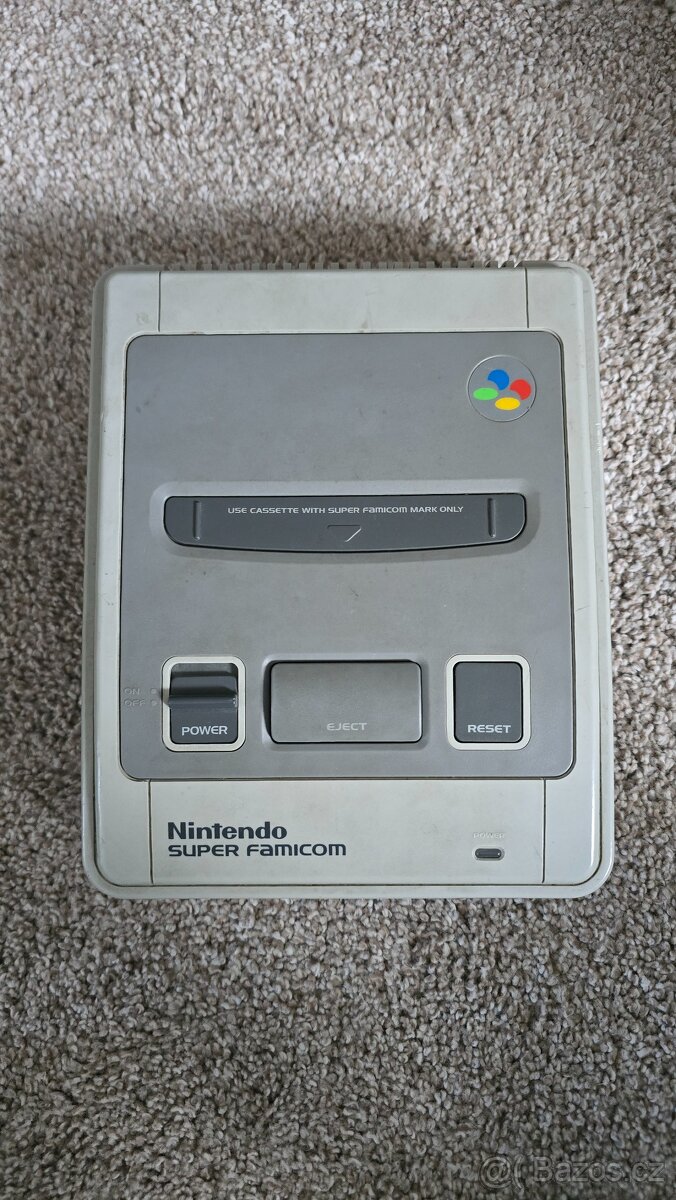 Originál Super Nintendo Famicom - 2