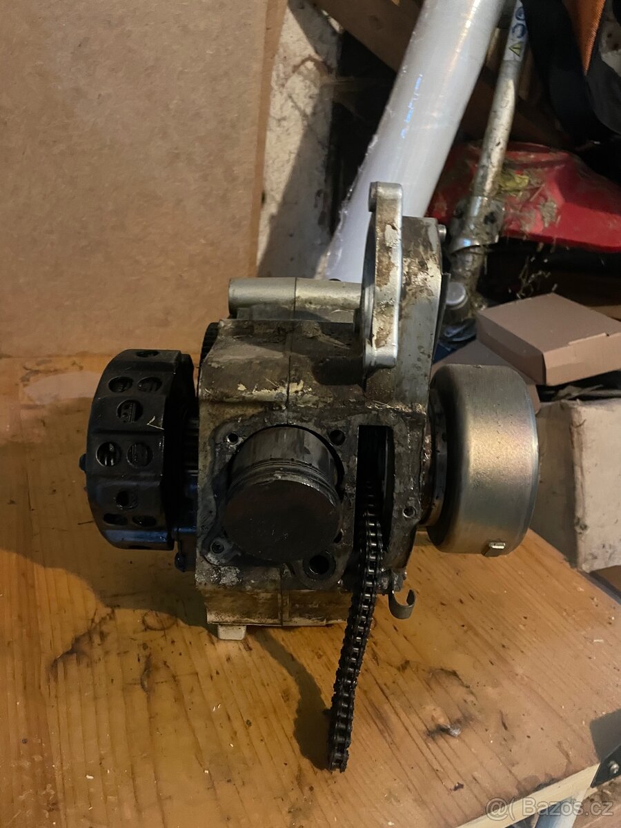 Motor 110cc do čtyřkolky ND - 2