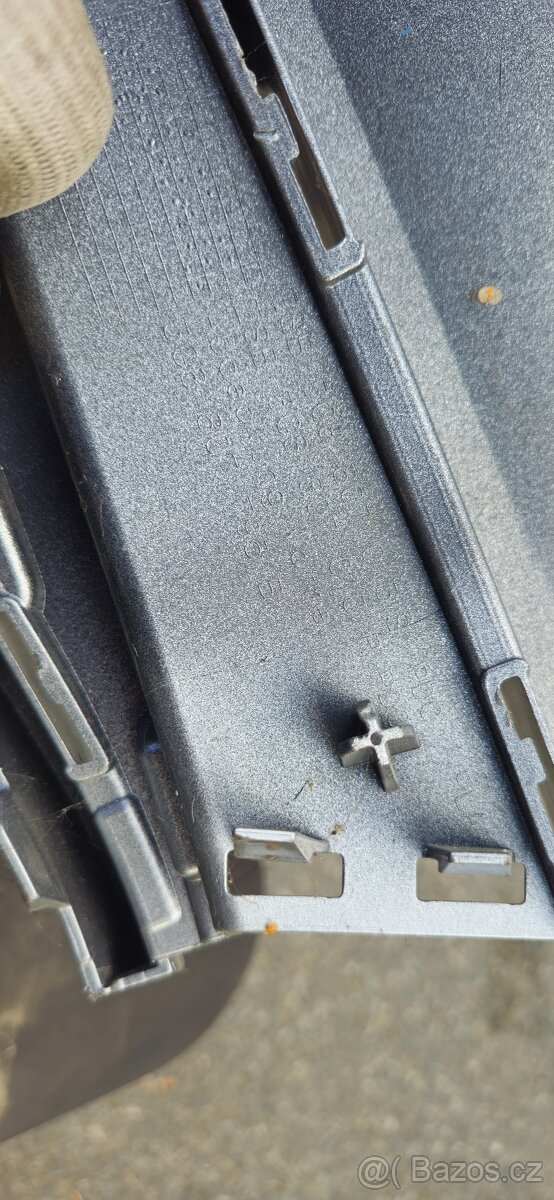 Levy pravy naraznik vw arteon - 2