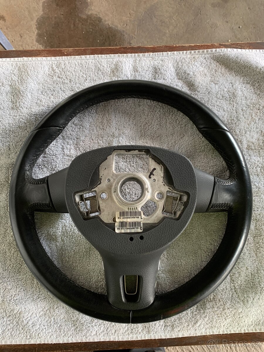 Volat VW Passat 2012 - 2