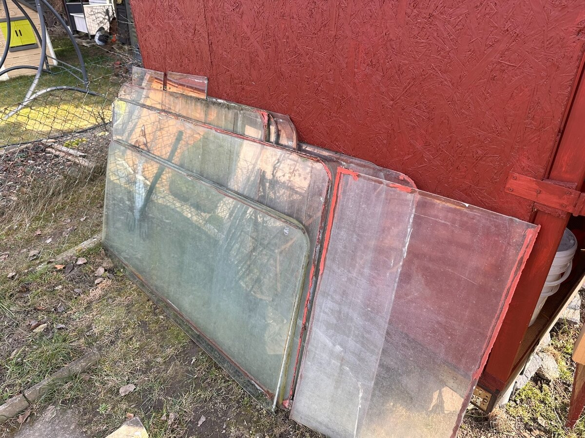 Stará sklad ze skleníku - 2