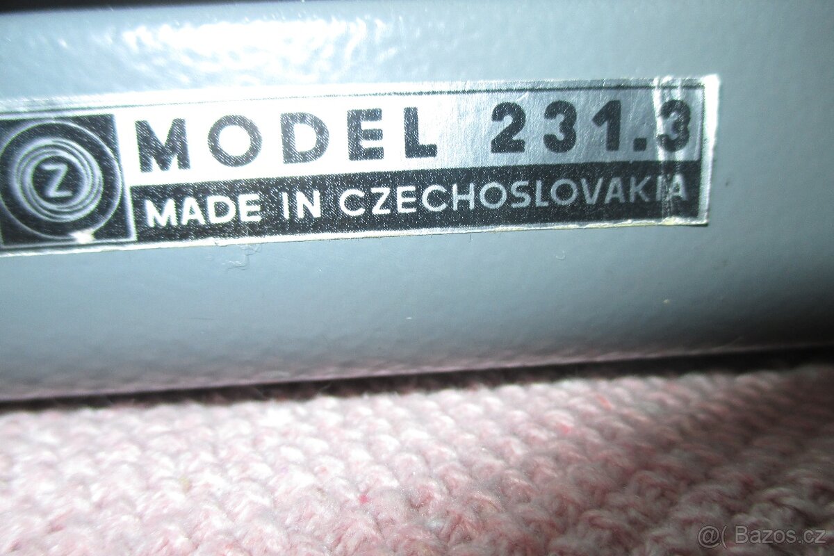 ruční psací stroj s azbukou - 2