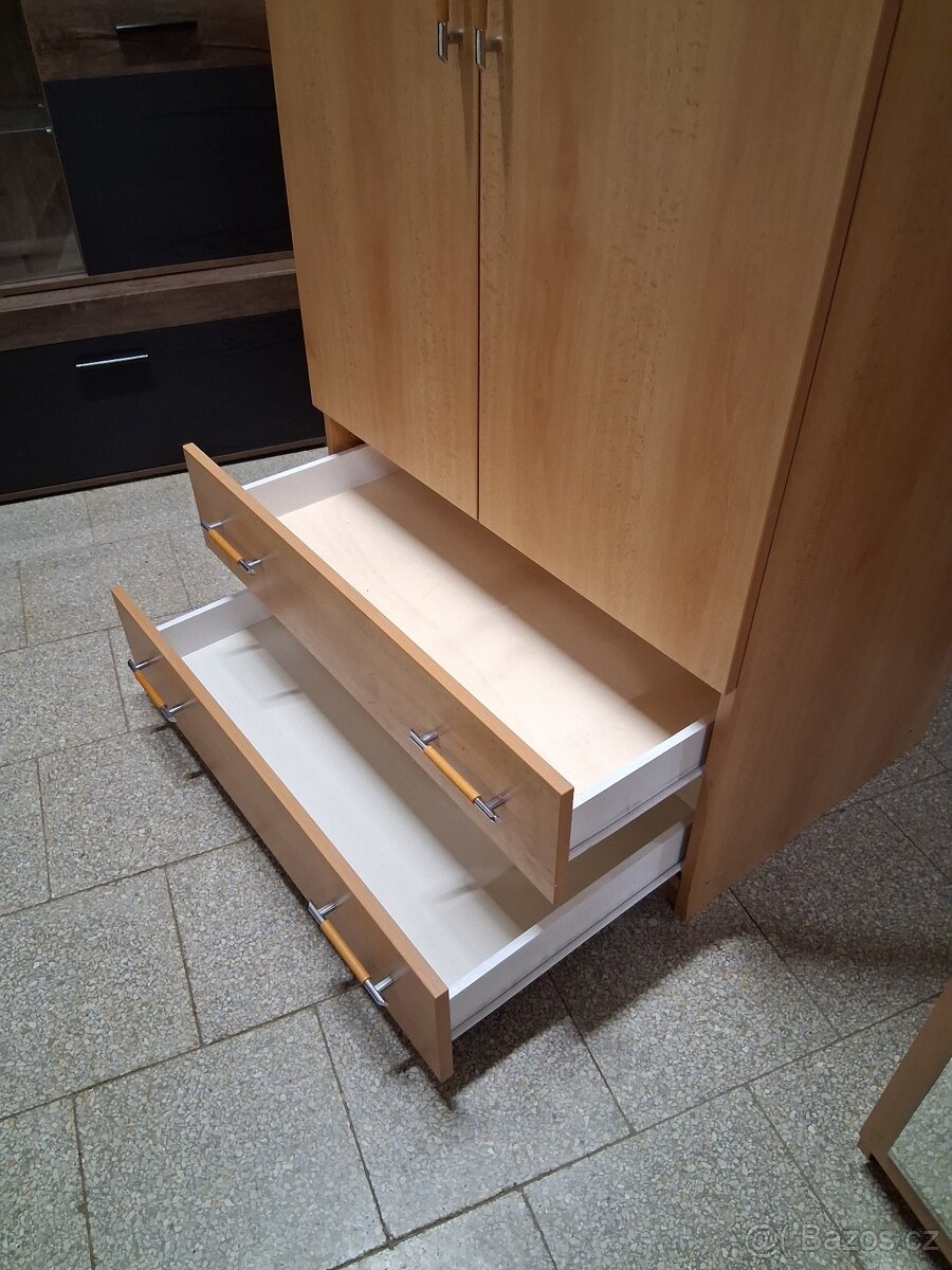 Šatní skříň lamino buk - 2