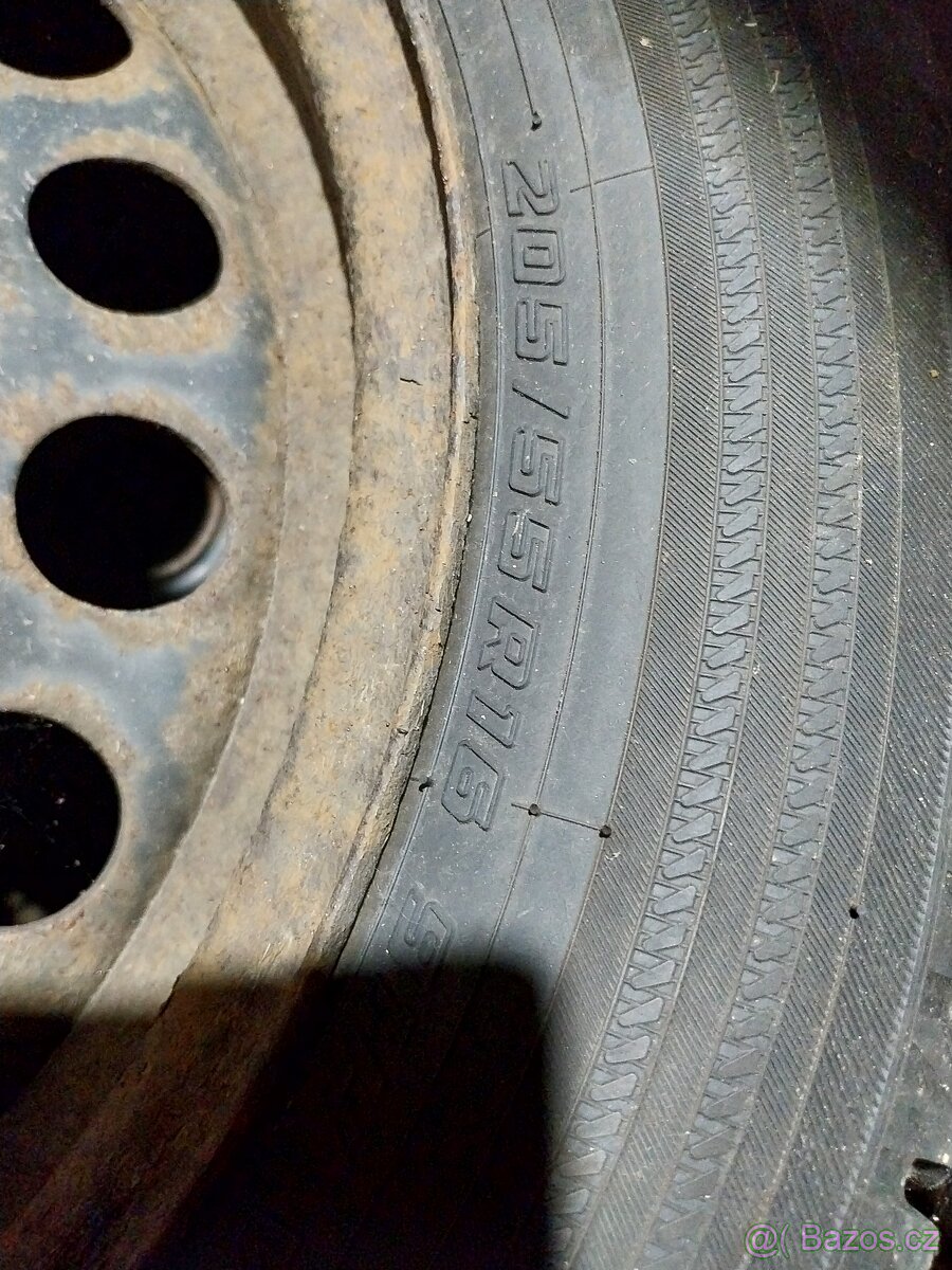 Zimní pneu 205/55 R16 - 2