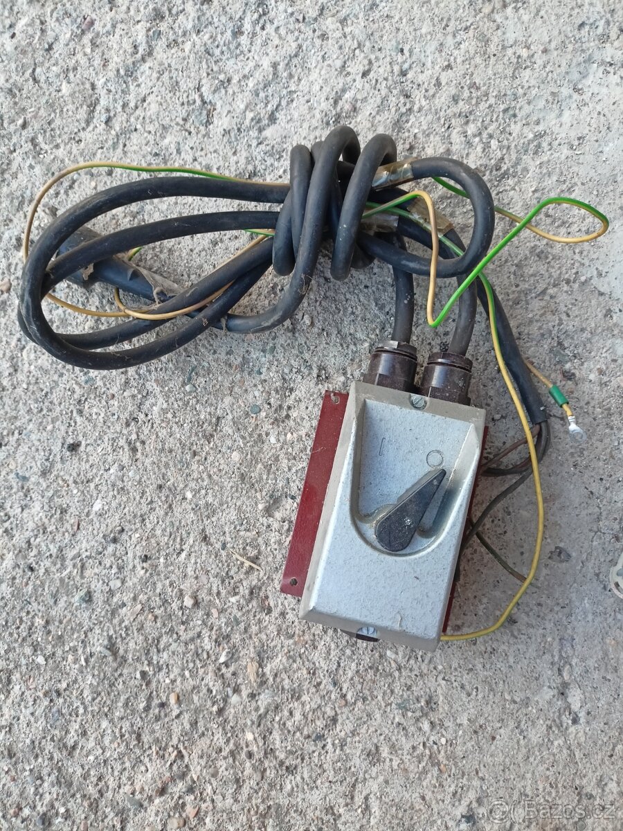 Elektrický spínač - 2