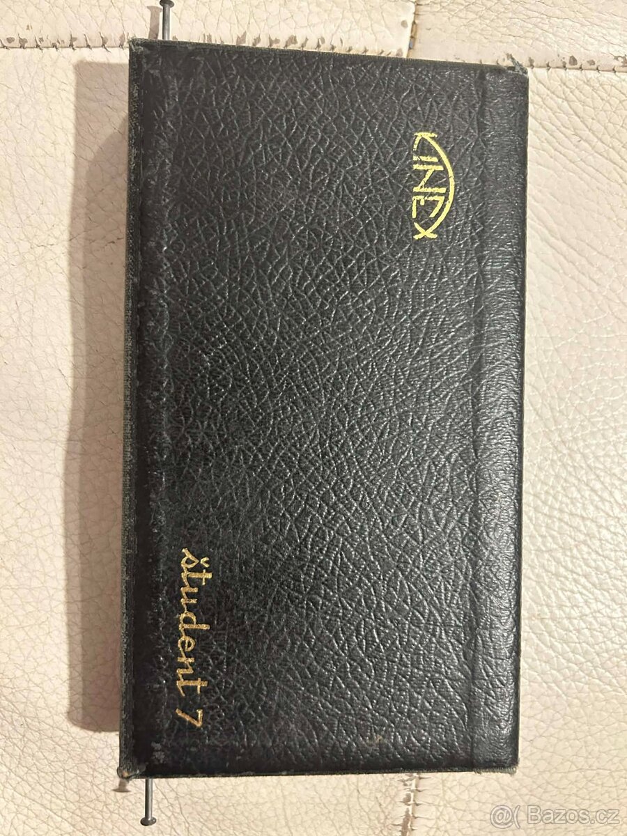 Stará rýsovací sada - student 7 - 2