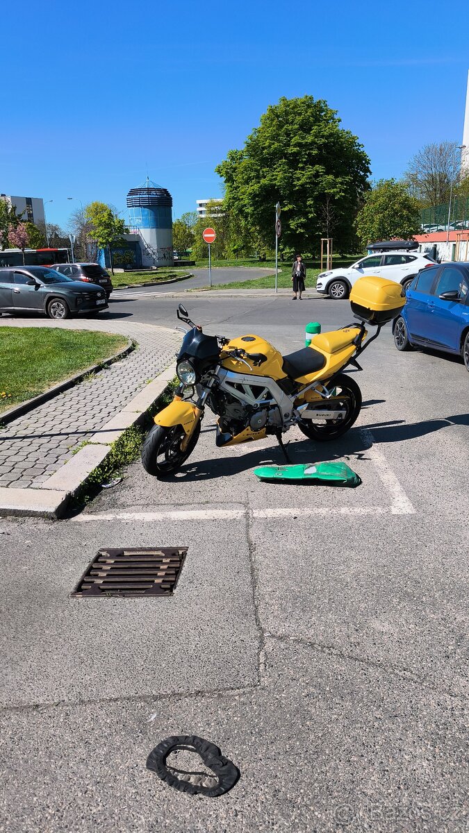 Suzuki SV 650 N - 2