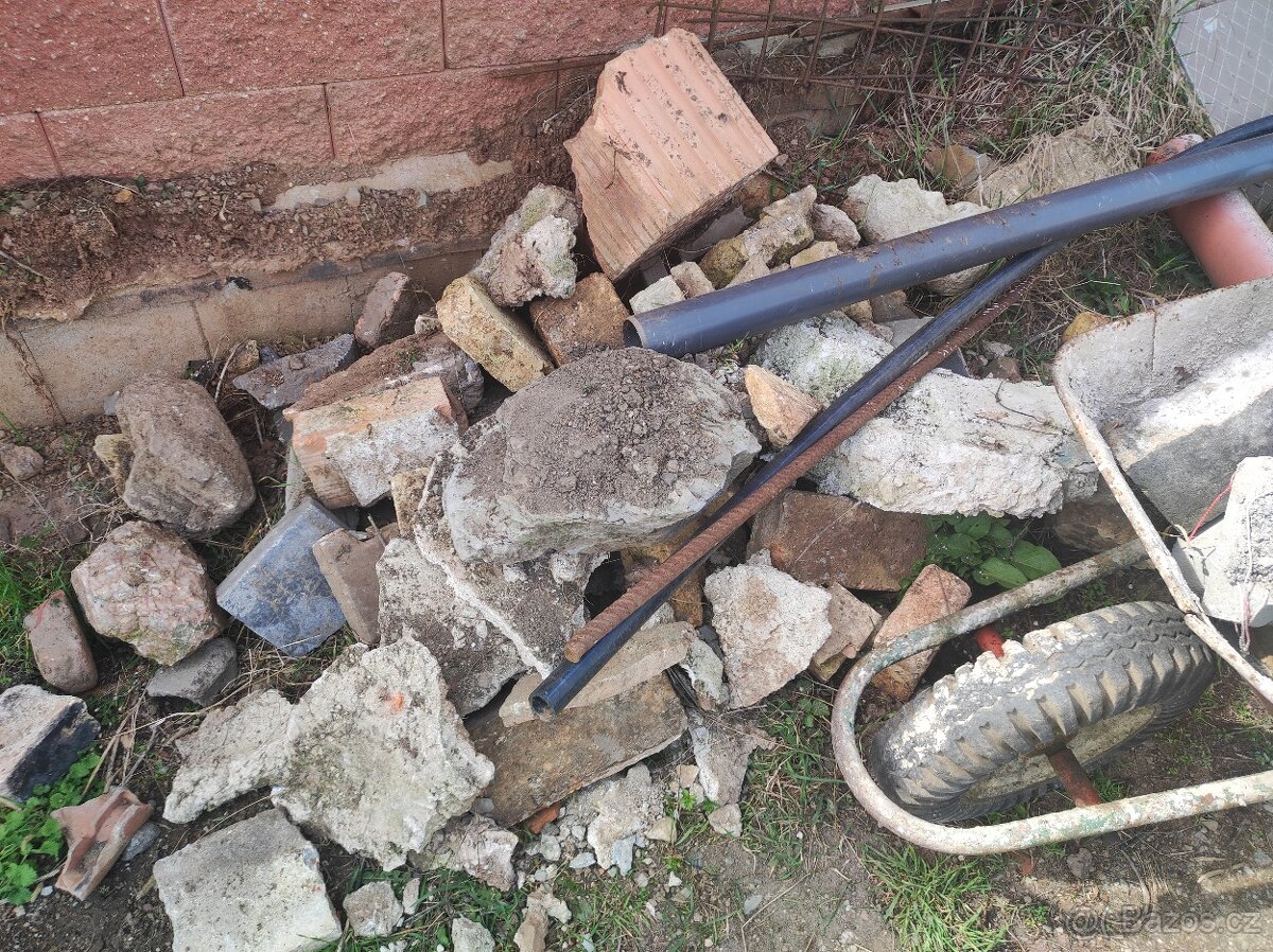 Cihly + beton - 2