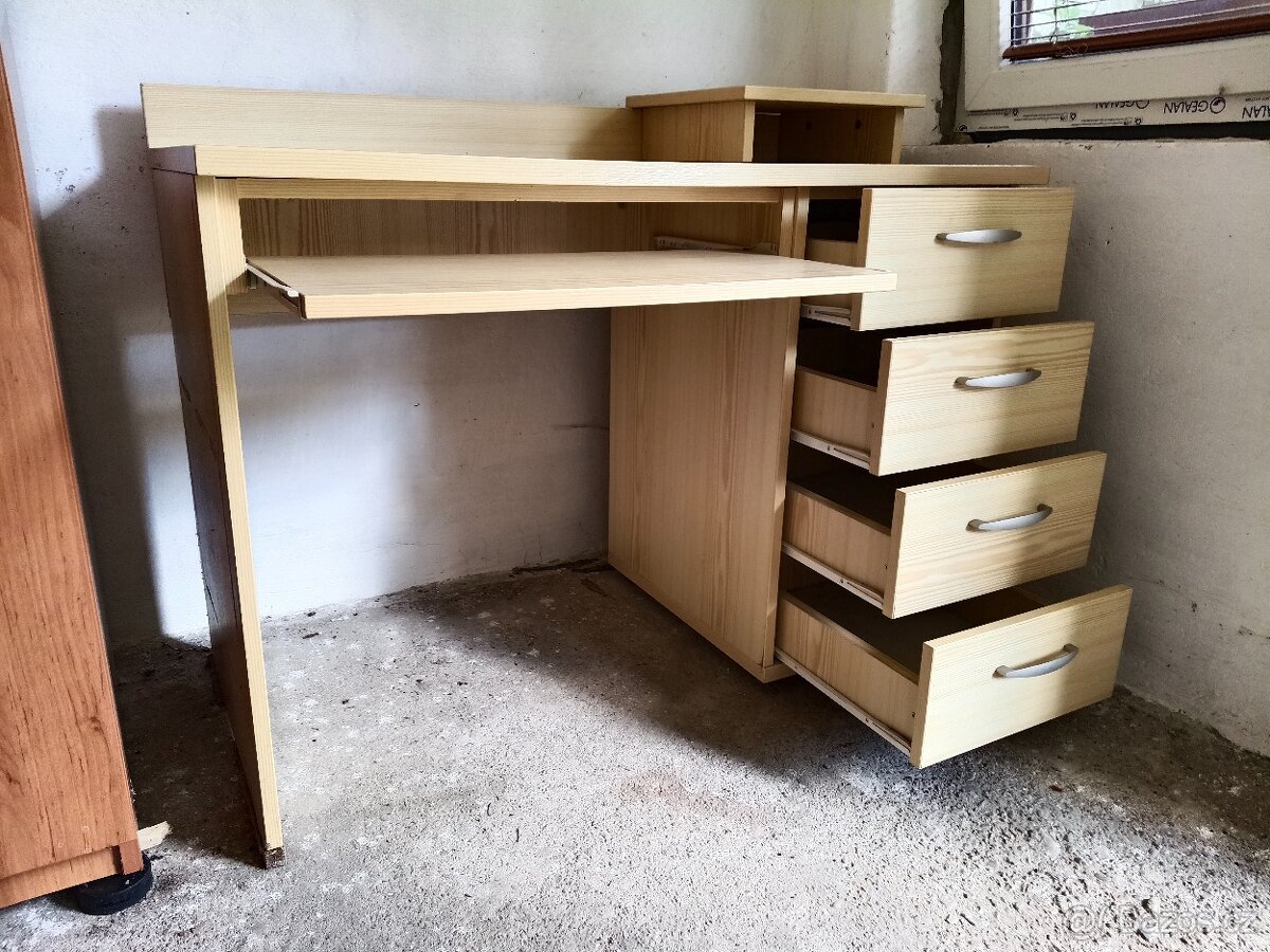 PRODÁM PSACÍ STŮL - 2