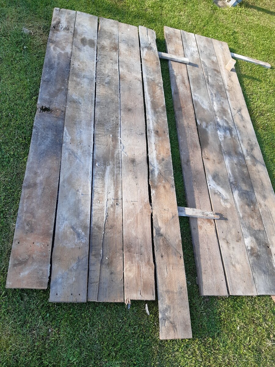 Prodám stará prkna na bednění - 2