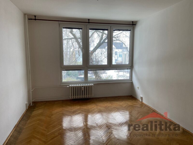 REZERVACE Prodej slunného bytu 59 m2, 2+1, Opava, ul - 2