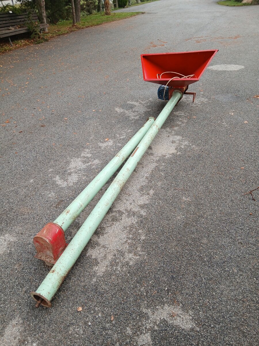 Prodám šnekový dopravník s násypkou - 2