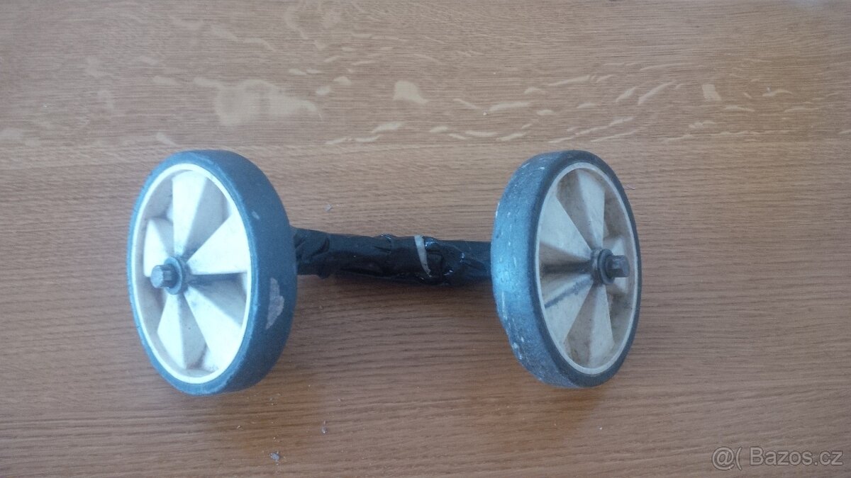 Pomocná kolečka na dětské kolo - 2