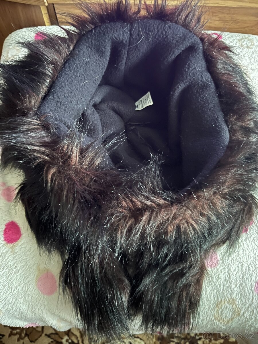 Čepice s bambulí - 2