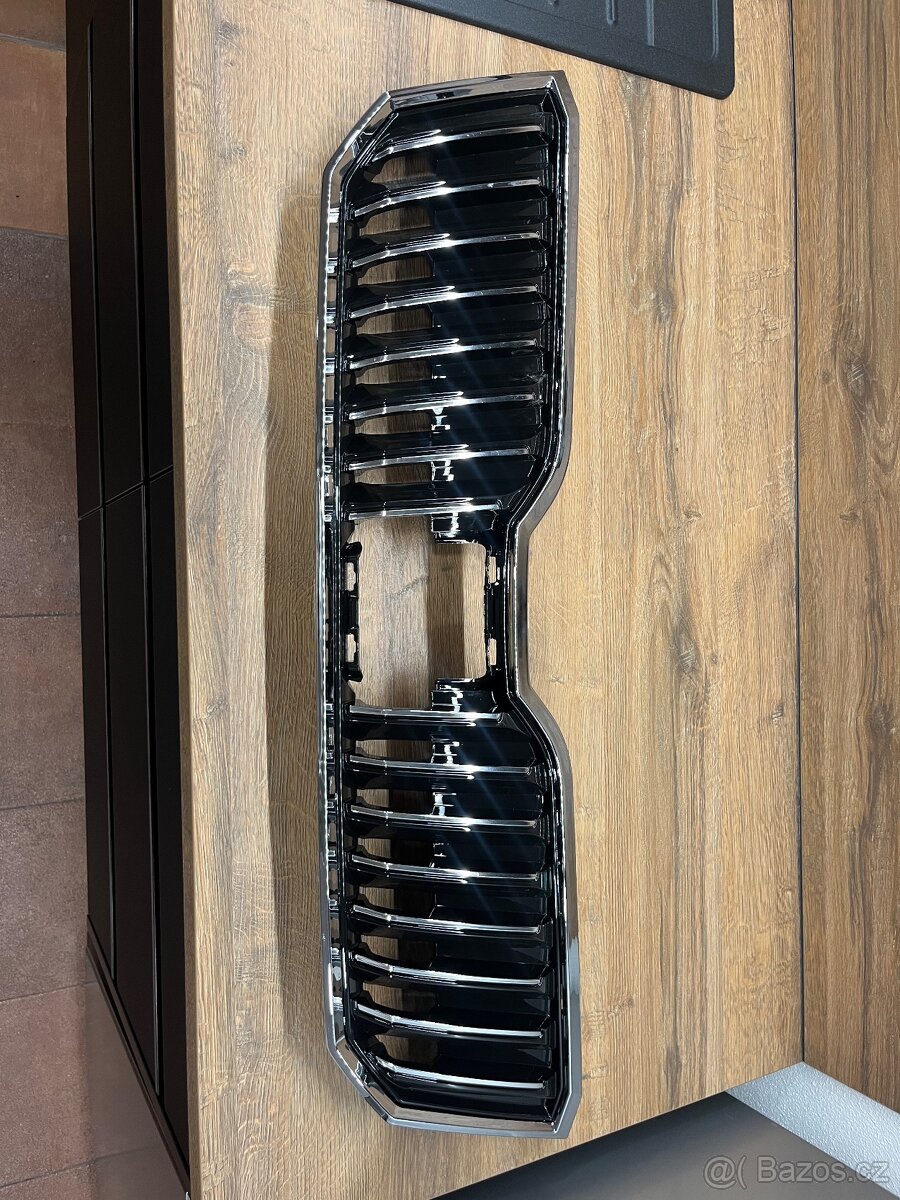 Maska Superb 3 předface nova origo - 2