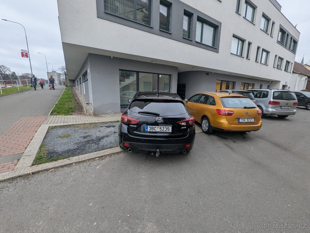 Mazda 3 2.2 D, 6MT, 2014 – pravidelný servis, spolehlivá - 2