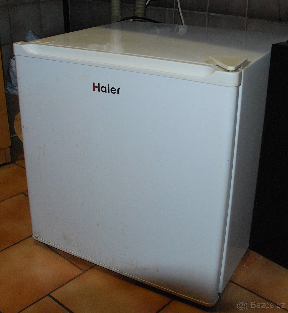 malá lednice HAIER - 2